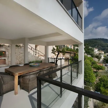 Villa Monaco Bay View